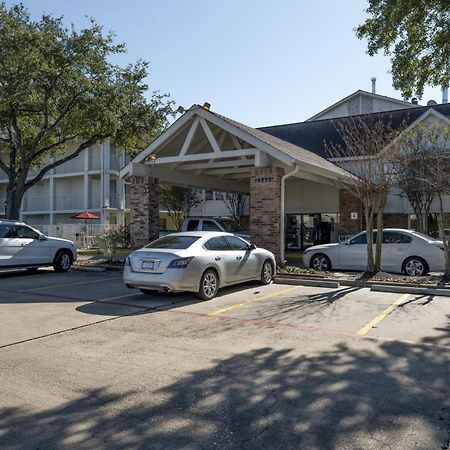 Oyo Hotel Houston Katy Freeway Exterior foto